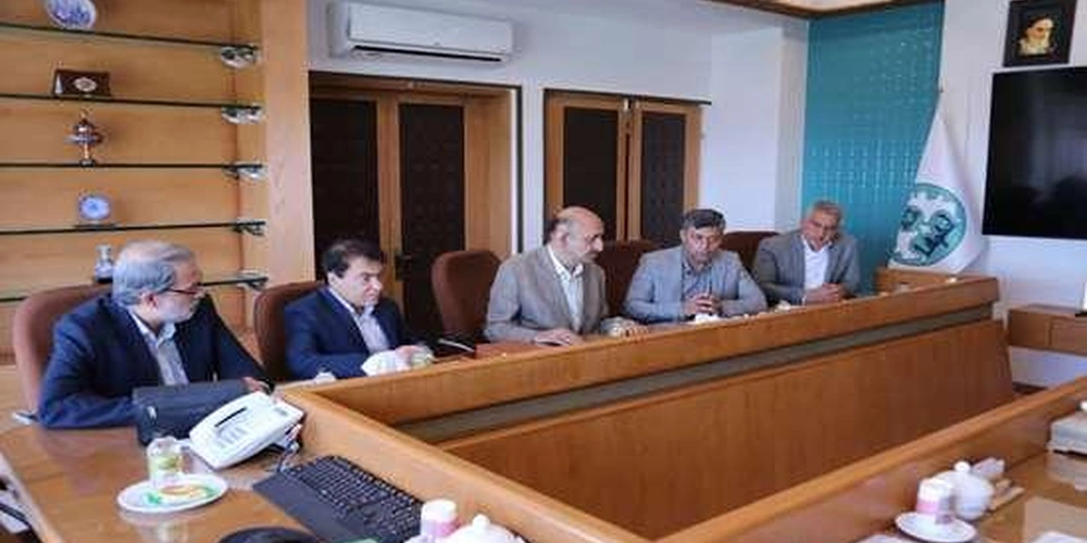 مراحل تکمیلی ساخت درمانگاه مرحومه ناهید ملک التجار (مادر پروفسور صنایعی)